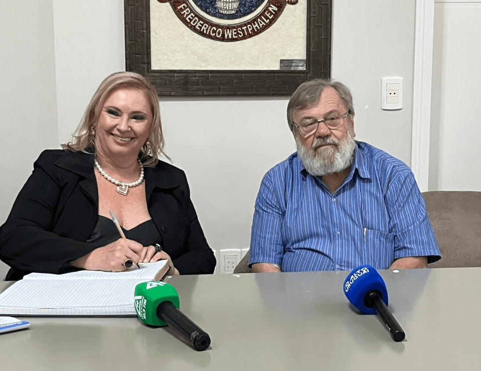 Capa Marizete Frozzi assume como Prefeita em Exercício de Frederico Westphalen