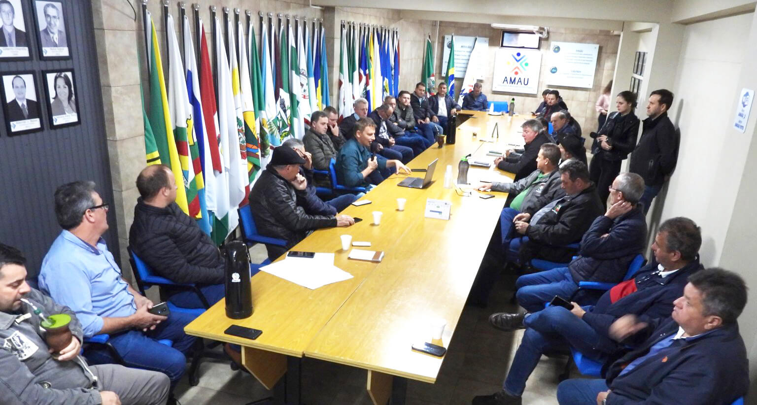 Capa Associação dos Municipios do Alto Uruguai cria força-tarefa para ajudar na reconstrução do RS