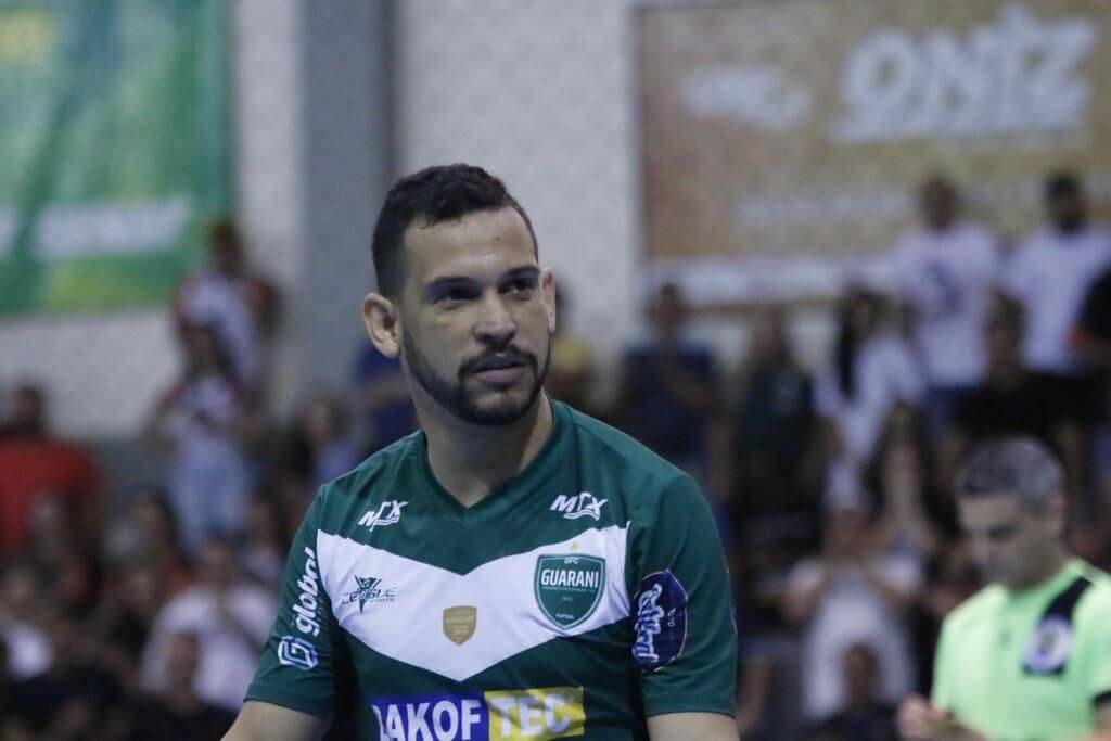 Capa Ureia deixa o Guarani Futsal