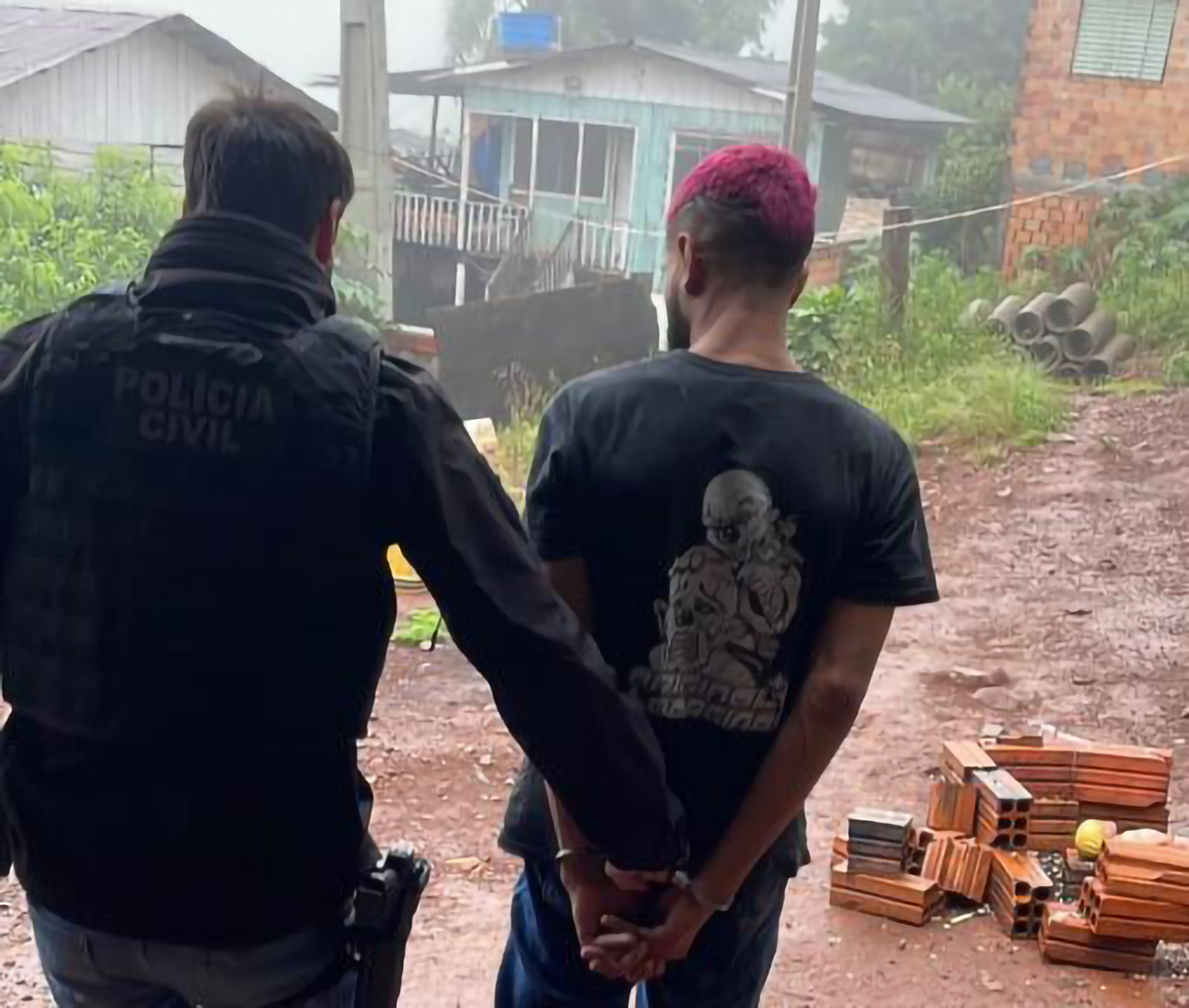 Capa Polícia Civil prende homem por violência doméstica e perseguição contra ex-namorada no Oeste de SC