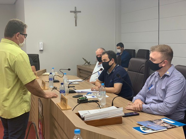 Capa MDB está com três suplentes na Câmara de FW