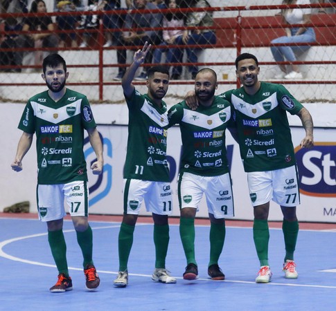 Capa Guarani joga em Viamão no final de semana