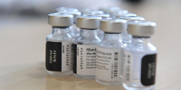 Capa Vacina da Pfizer-BioNTech em crianças de 5 a 11 anos atende a critérios, diz FDA