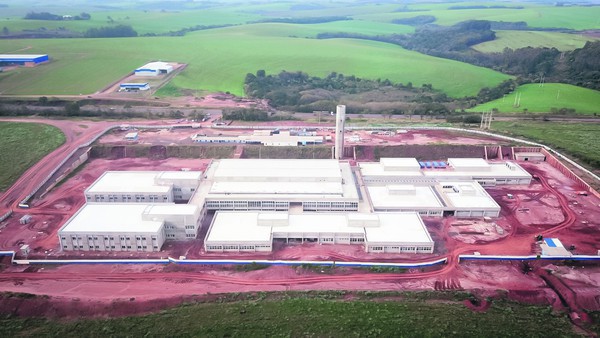 Capa Um hospital escola na região