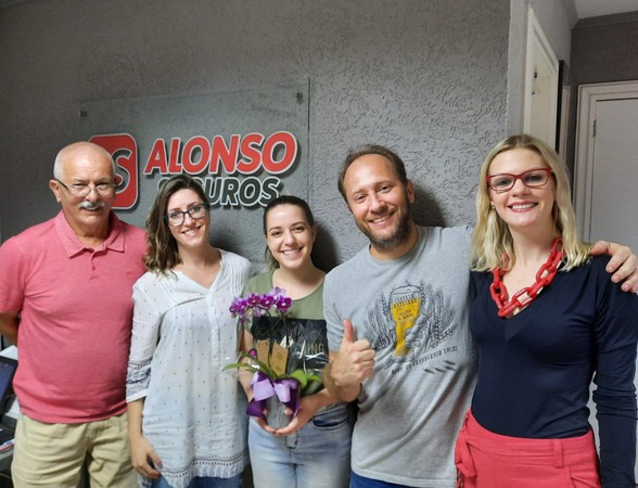 Capa Alonso Seguros de FW comemora 21 anos