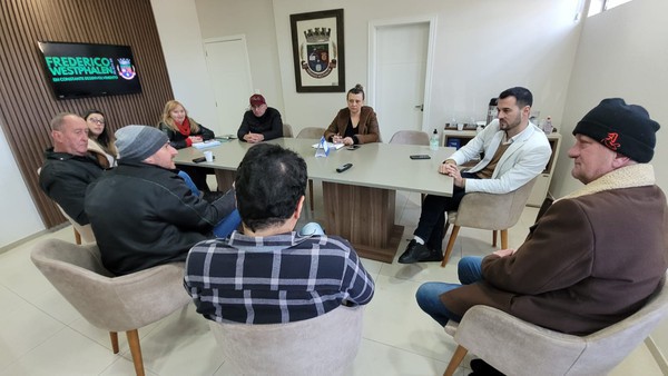 Capa Vice-prefeito João Vendruscolo assume o Executivo