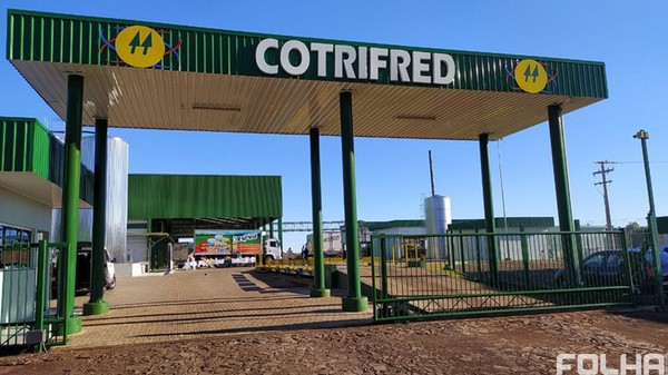 Capa Laticínios Cotrifred comemora 2 anos de atividade