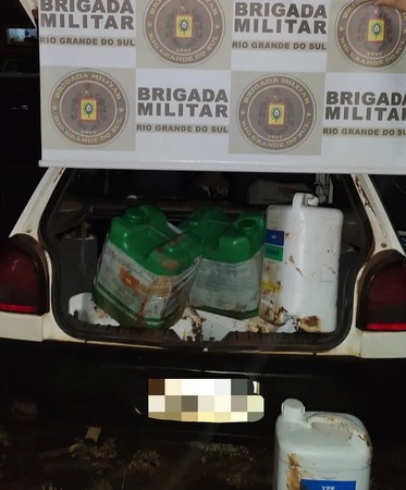 Capa BM prende homem por contrabando em Tiradentes do Sul