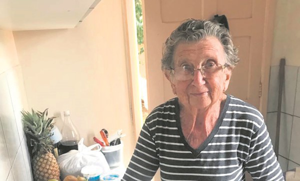 Capa Luzia Adams completa 100 anos