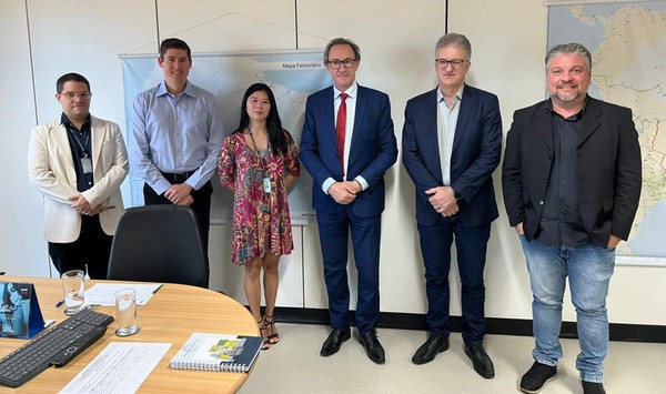 Capa Prefeito Panosso participa de audiência no Ministério da Infraestrutura em Brasília