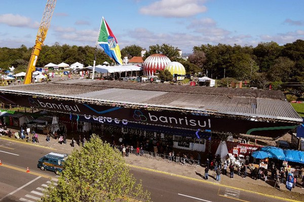 Capa EXPOINTER 2022: Banrisul alcança R$ 831,6 milhões em negócios e supera expectativas