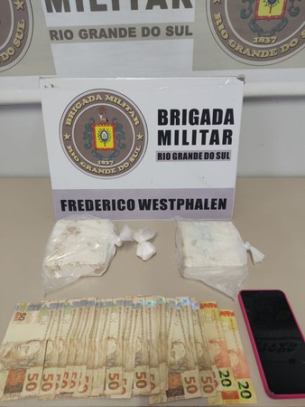 Capa BM prende mulher por tráfico de drogas em FW