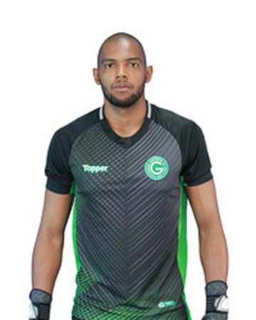 Capa Experiente goleiro Marcos é anunciado pelo União