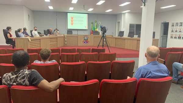 Capa Audiência Pública debate Orçamento 2022