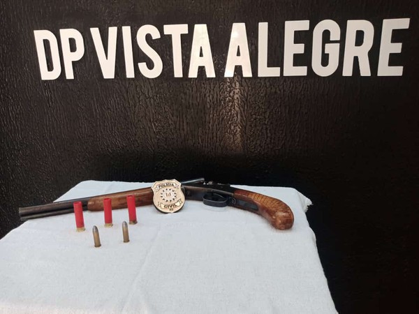 Capa Arma de fogo e munições são apreendidas no interior de Vista Alegre