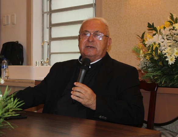 Capa Bispo Emérito da Diocese de Novo Hamburgo, Dom Zeno, estará visitando a Diocese de FW