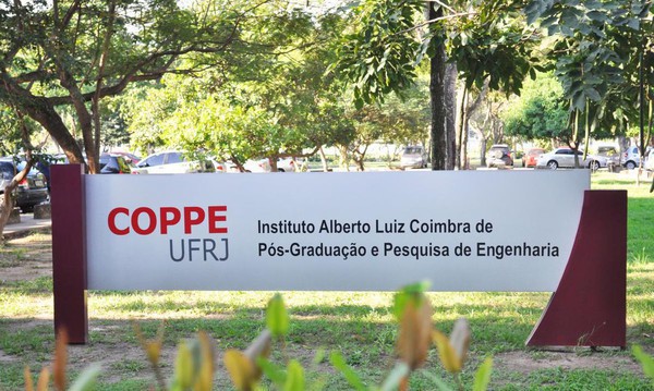 Capa Coppe lança projeto para incentivar meninas nas áreas de tecnologia