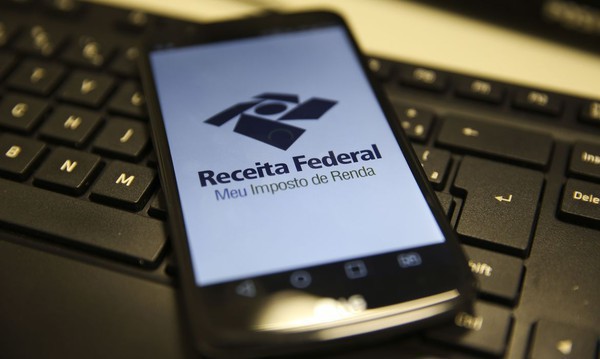 Capa Receita abre consulta a lote residual de restituições do IR