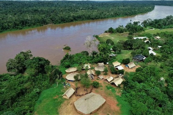 Capa Terras indígenas são chave para metas climáticas de Brasil, Colômbia, México e Peru