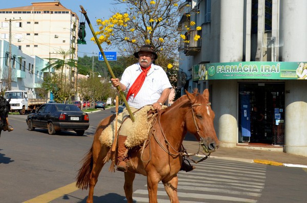 Capa Comenda Tradicionalista “Paulo Dazzi” é instituída em Iraí