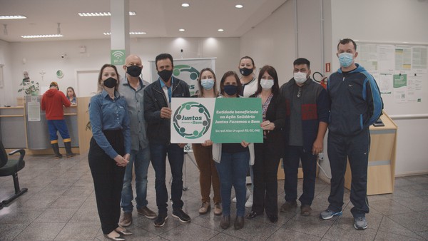 Capa Juntos Fazemos o Bem destina R$ 1,5 milhão em doações