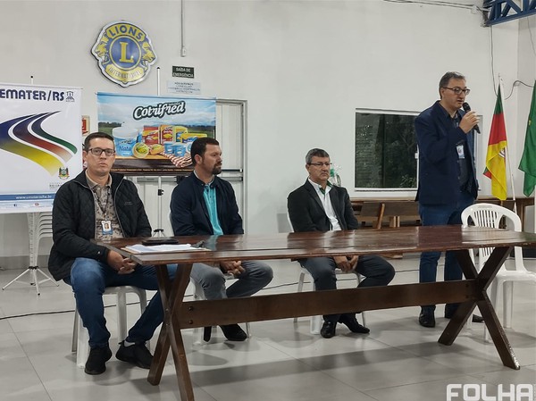 Capa Lideranças discutem estratégias de enfrentamento à estiagem