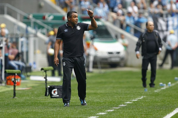 Capa Roger é o novo técnico do Grêmio