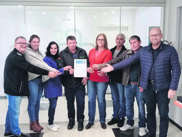 Capa Ametista do Sul recebe emendas do senador Heinze