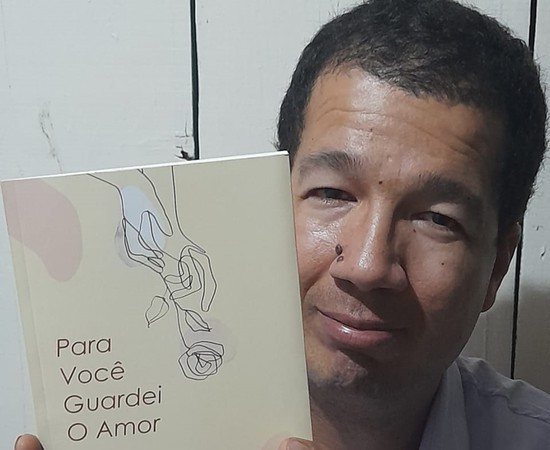 Capa Escritor frederiquense Rudimar Santos lança seu 15º livro