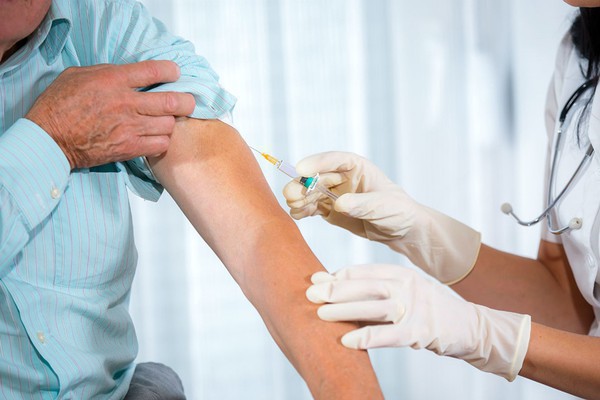 Capa Saúde começa a vacinar idosos com a 4ª dose contra a Covid