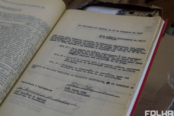 Capa Câmara de Vereadores adere à digitalização de documentos