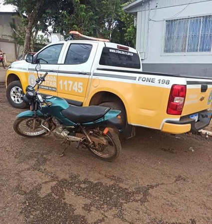 Capa Miraguaí: Moto furtada é recuperada