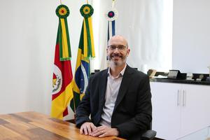 Capa Luciano Schuch é nomeado reitor da UFSM