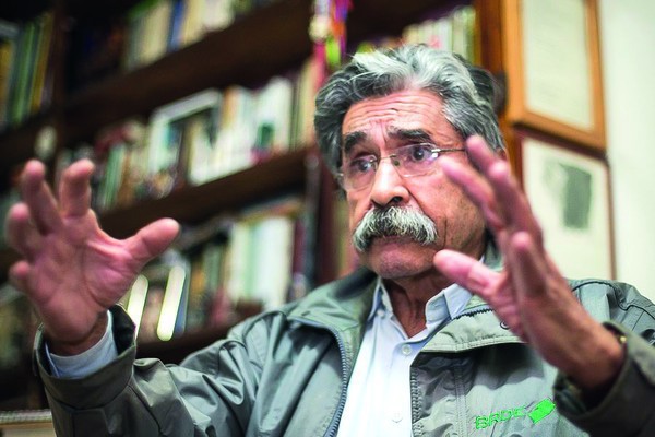 Capa Cargo público é do povo, não do político