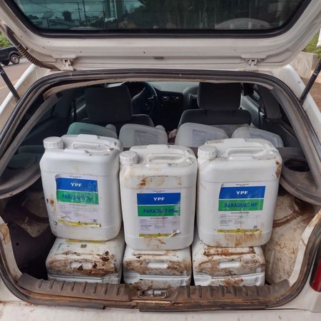 Capa BM apreende carga de agrotóxicos contrabandeados
