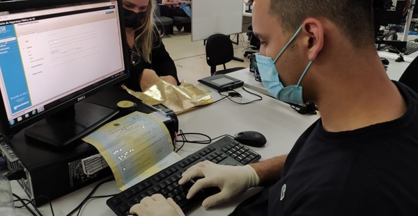 Capa Carteira de identidade segue sem alterações no Estado