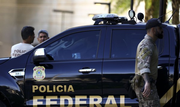 Capa PF e Febraban deflagram ação contra quem cede contas para golpistas