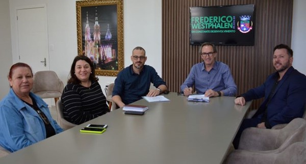 Capa Prefeitura de FW destina recursos para ortopedia/traumatologia do HDP