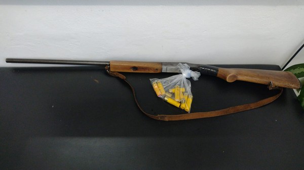 Capa Homem é preso por porte ilegal em Planalto