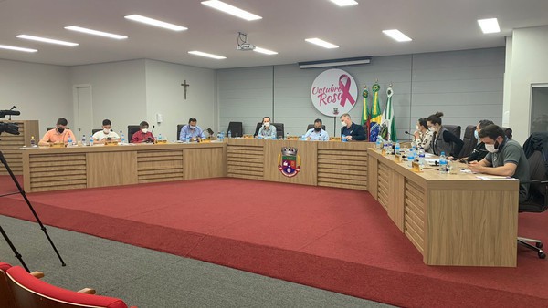 Capa Câmara de FW aprova a contratação de professores visando atender a lei da hora-atividade