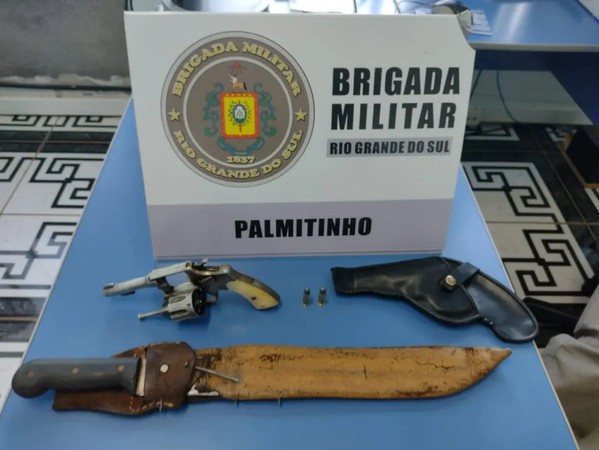Capa 37° BPM prende homem por porte ilegal de arma de fogo em Palmitinho