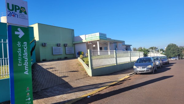 Capa FW: Equipe da Saúde visita UPA