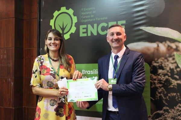 Capa Professor da UFSM/FW participa de eventos em Brasília