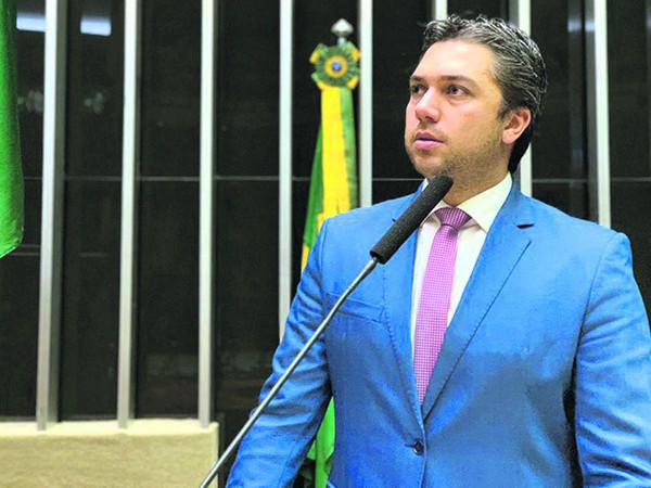 Capa Estou confiante que Eduardo Leite será o escolhido, afirma Daniel Trzeciak