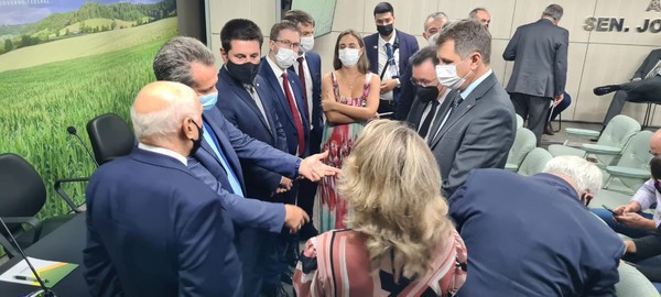 Capa Bancada gaúcha se mobiliza contra a seca