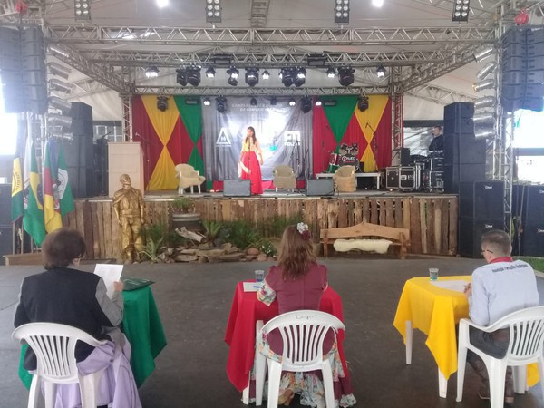 Capa FW: Secretaria de Educação e Cultura divulga 2º Festival de Poética Gaúcha