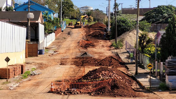 Capa Seberi: ruas estão sendo preparadas para receber asfalto