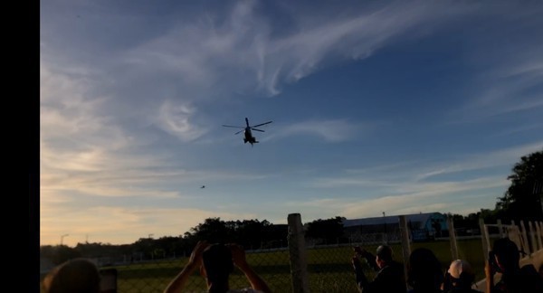Capa Presidente da República faz pouso inopinado em Planalto