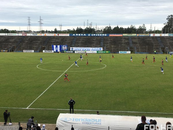 Capa União vence e se firma na primeira colocação do seu grupo