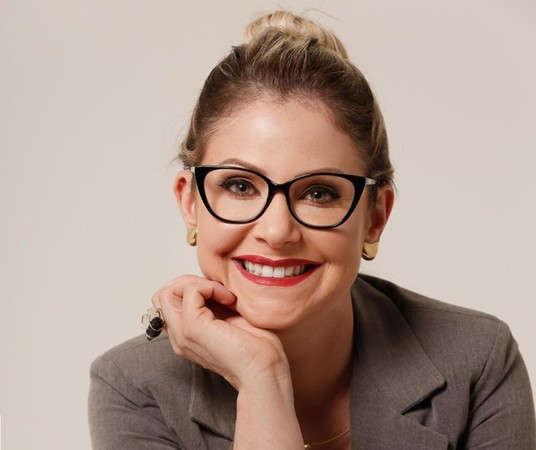 Capa Patrícia Stieven é a primeira mulher a assumir presidência da OAB-FW